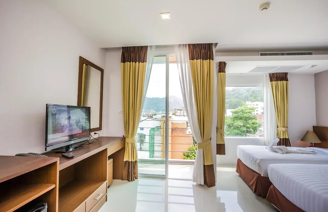 Baan Lukkan Patong Resort-1