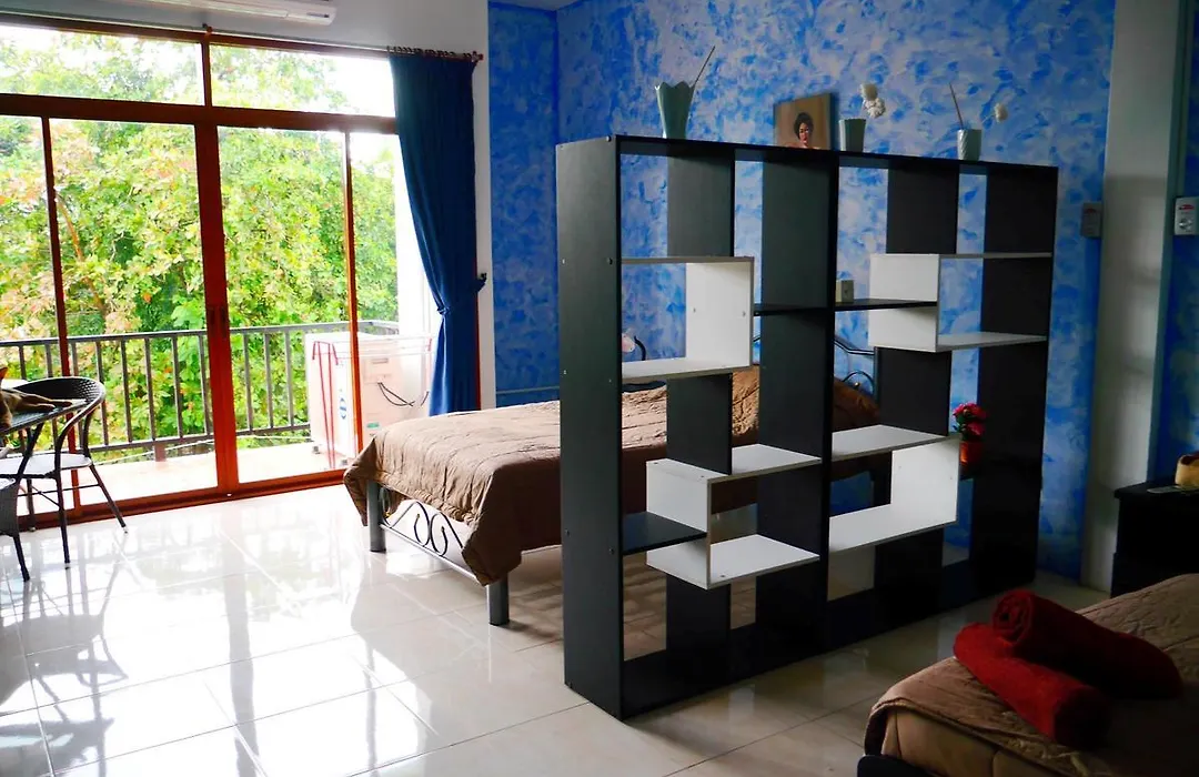Da Puccio Rawai Guesthouse-1