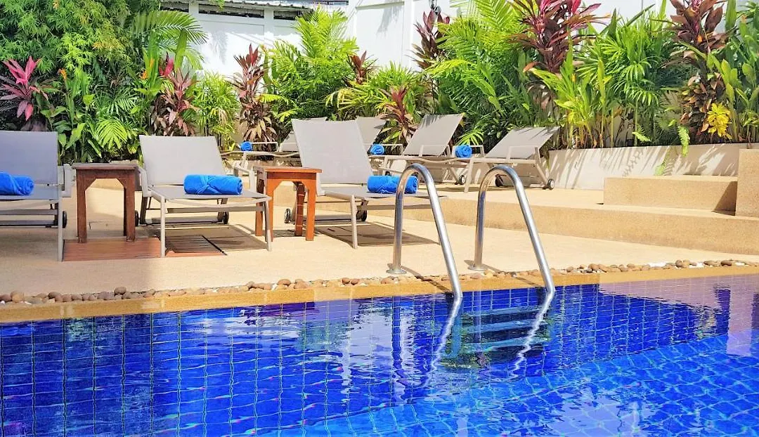 Karon Pool Hotel-1