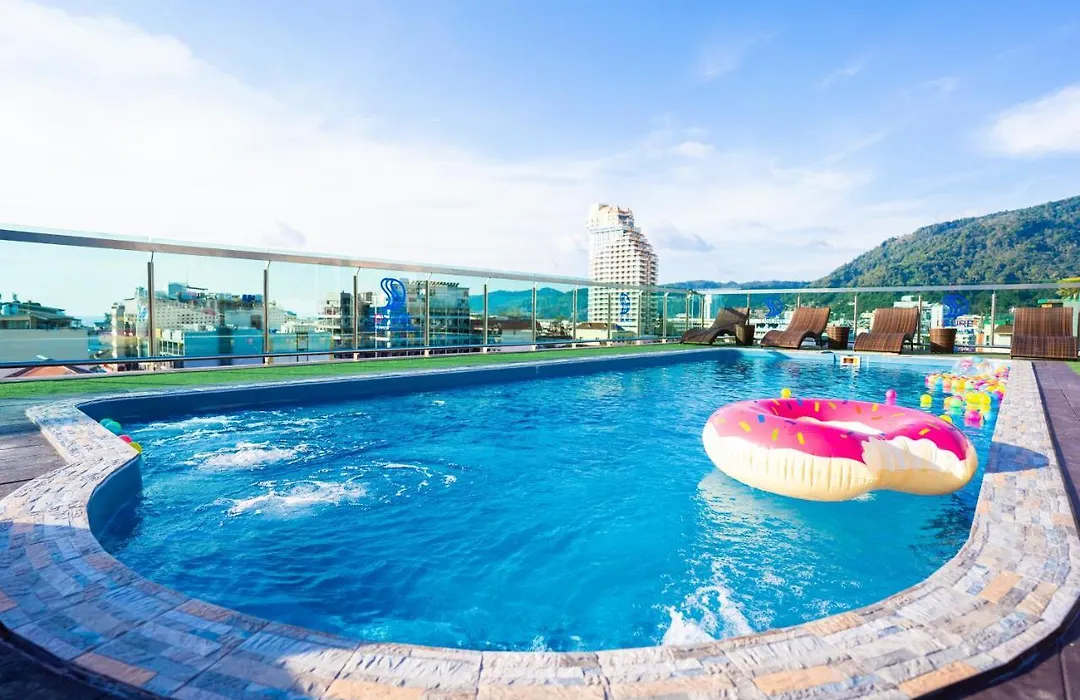 Dsure Hotel Phuket Patong-1