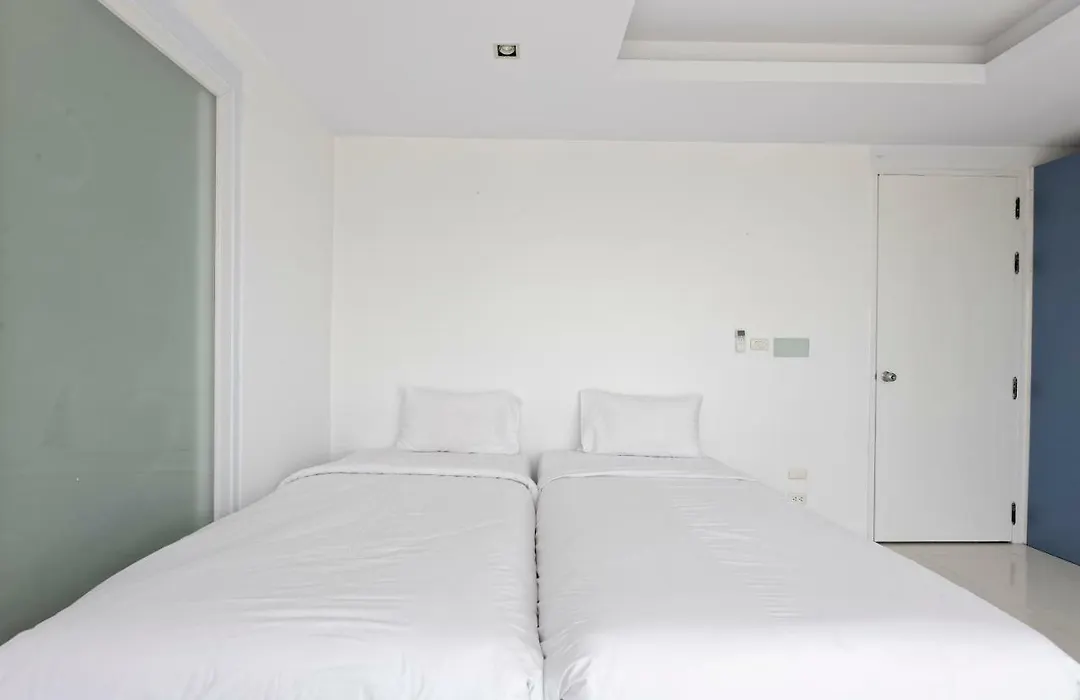 The Lantern Marina Residences Phuket-1