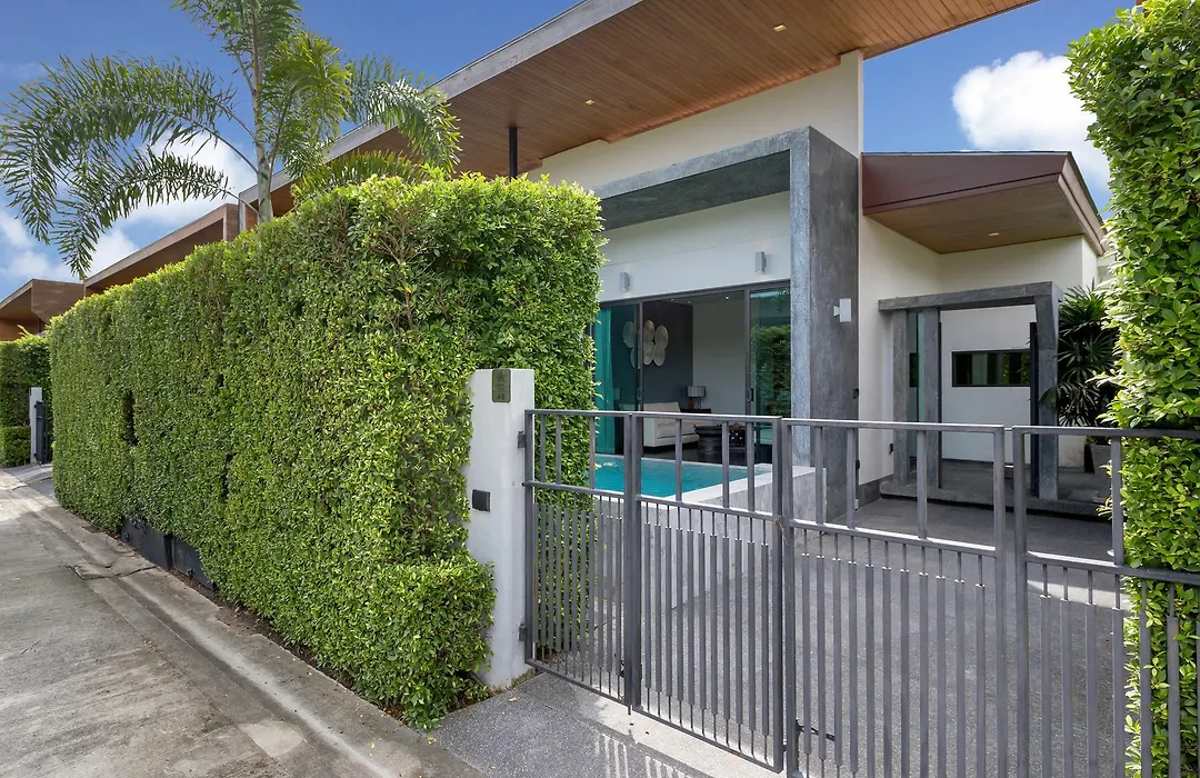The 8 Pool Villa-1