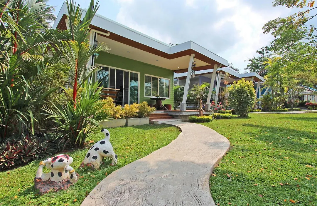 Maikhao Home Garden Bungalow-1