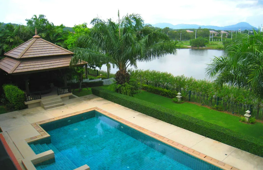 Baan Suksabai Villa By Pips-1