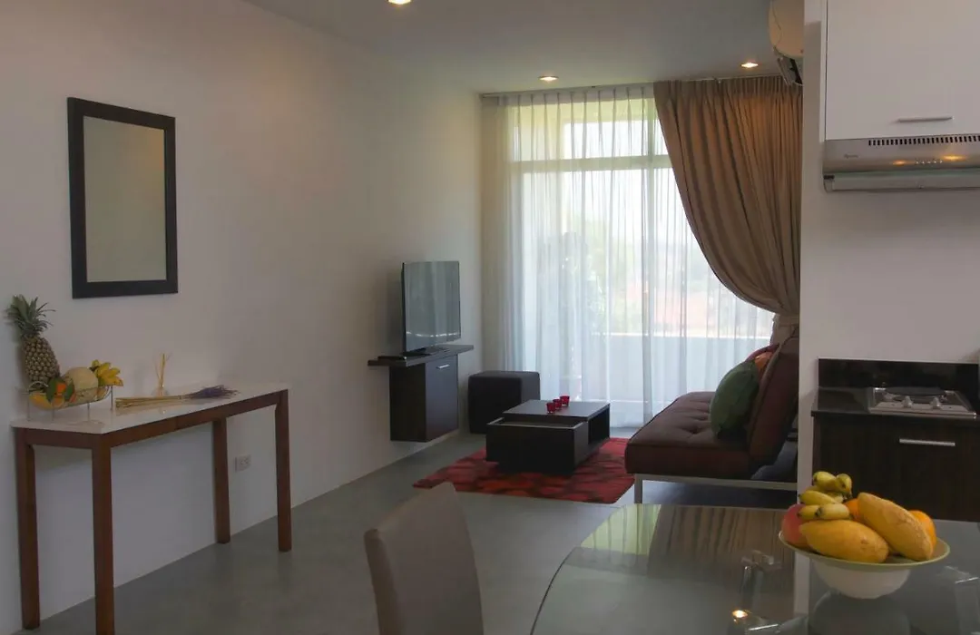 Living Muai Thai Phuket-1