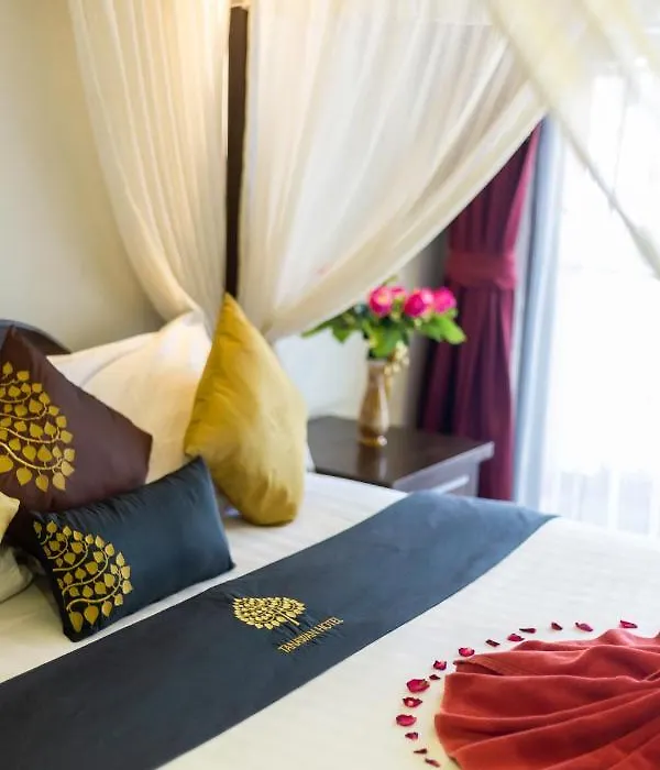 Tanawan Phuket Hotel-1