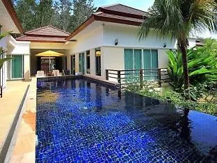 Lespalm Taraburi Pool Villa-1