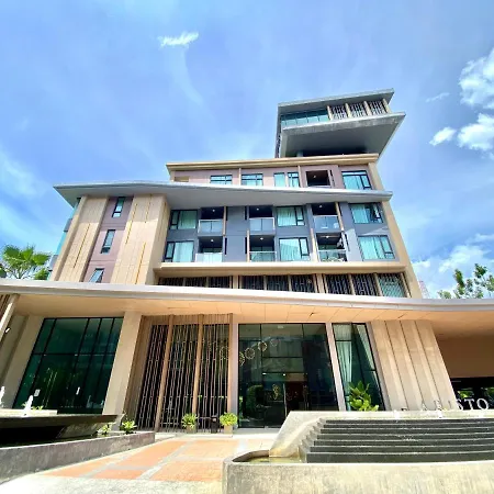 The Aristo-Access Pool Room Surin Beach-2