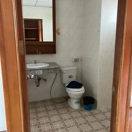 Vice City Guest House-2