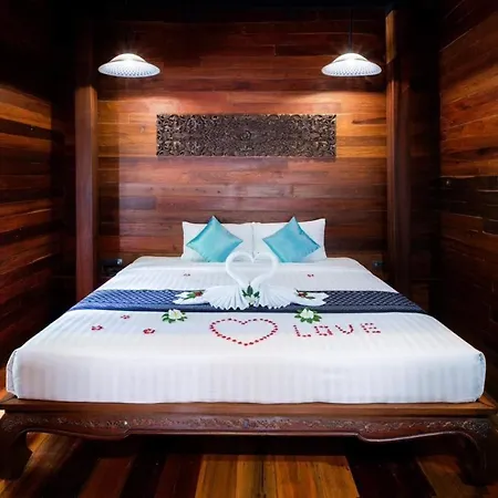 Ananta Thai Pool Villas Resort Phuket-3