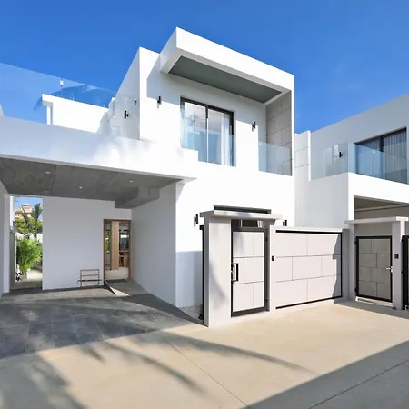 New 4 Bedroom Villa In Rawai-3