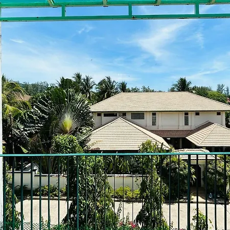 Laguna Summer Home-2