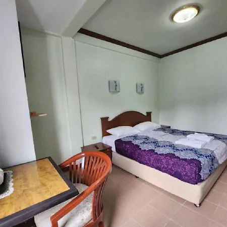 Joys Cafe & Guesthouse-3