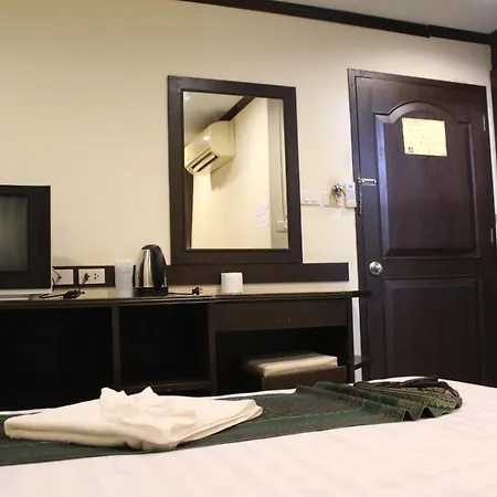Cocoo-N Soi Sansabai Hotel-3