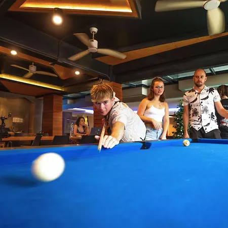 Mad Monkey Phuket-3