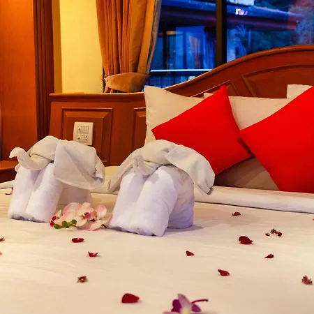 Diva Patong Hotel-3