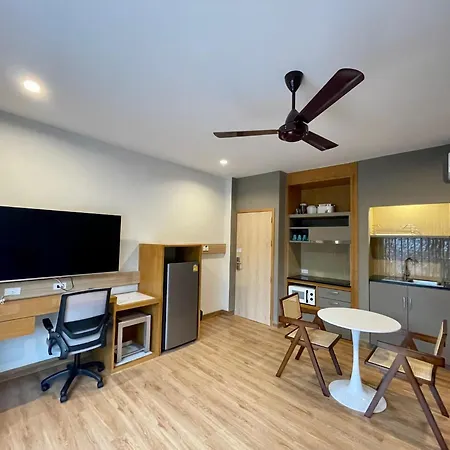 Room Actually Service Apartment-2