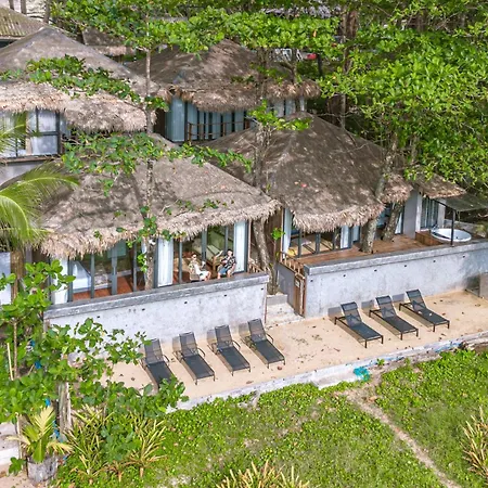 Sealord Naithon Beachfront Villa-3