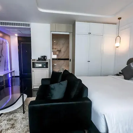 Ratri Hotel Phuket Old Town-3