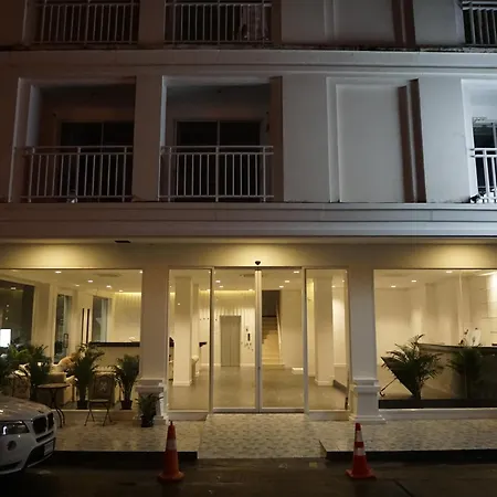 Blue Skyline Hotel-2