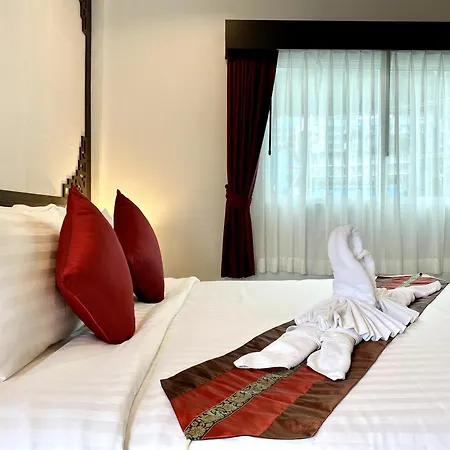 Sunray Beach Hotel Patong-3