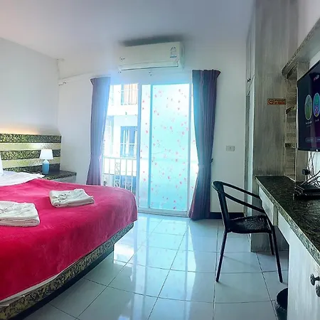 The Shades Hotel 50 Meter Beach Front-3