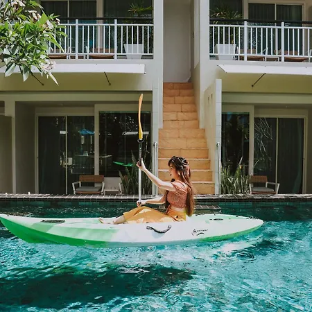 A2 Pool Resort, Phuket Town - Scheduled Shuttle To Phuket Old Town-2