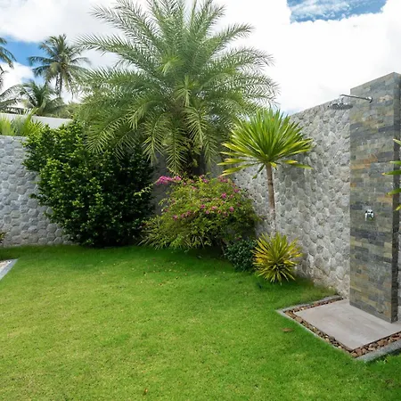 Blue Coral Luxury Villa - Tropical Modern Living-3
