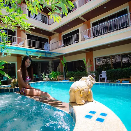 Seven Seas Hotel Patong Beach-3