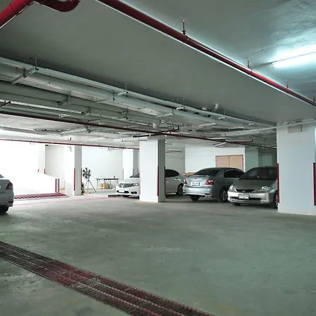 ASHLEE Heights Hotel Patong-2