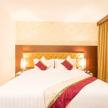 Hemingways Silk Hotel-3