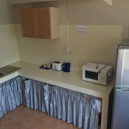 Nin Apartments Karon Beach-3