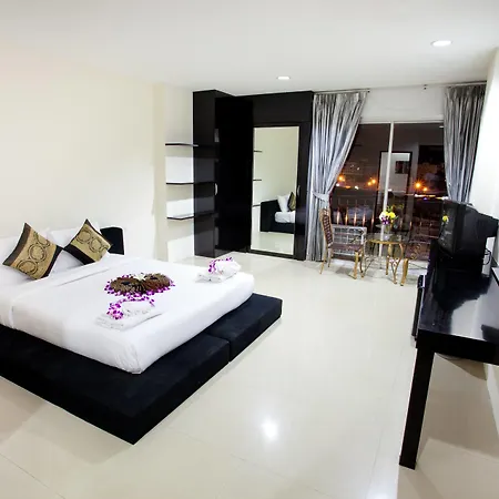 Lars-Lita Residence-2