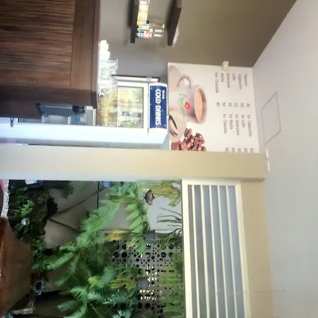 Benjamas Place Hotel-2