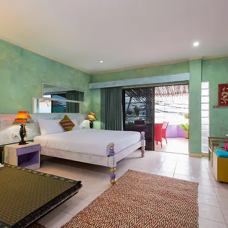Barefoot Hotel Kalim Beach Front-2