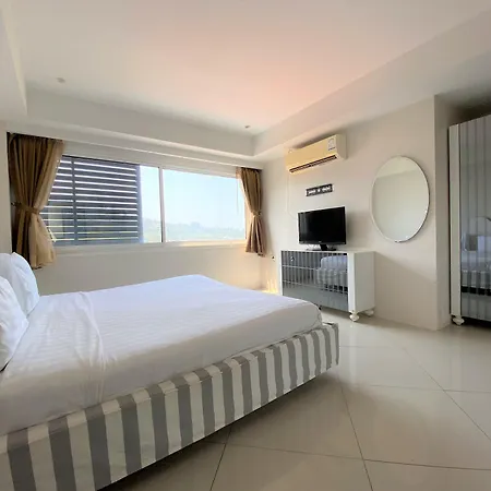 I Am Residence-2