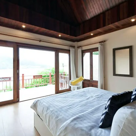Villa H-2