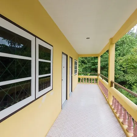 Pachumas Hotel-2
