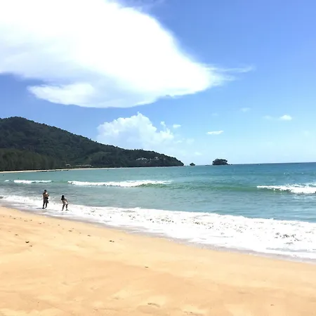 Slowlife Beach-2