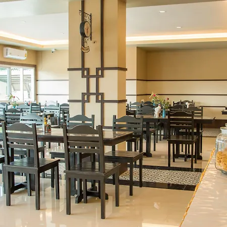 Carpio Hotel Phuket-3