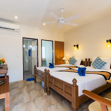 Batic House By Sharaya Hotel-2