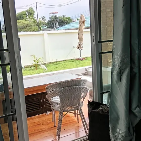 3Br Villa Near Boat Avenue Laguna Beach-3
