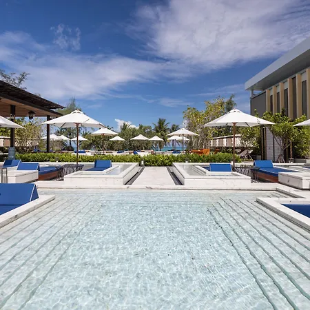 Four Points By Sheraton Phuket Patong Beach Resort-3