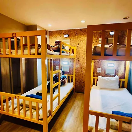 Frutta Hostel-3