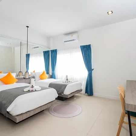 More Patong Hotel-2