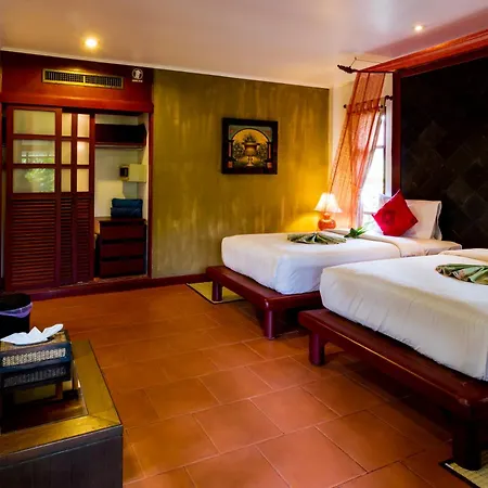 Bangtao Beach Chalet Resort-3