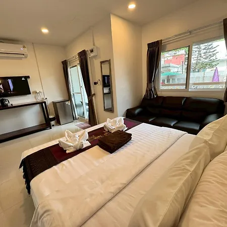 Naiyang Discovery Beach Resort-3