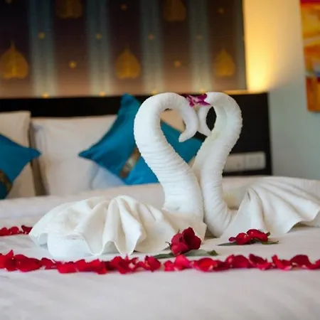 Kata Green Beach Hotel-2