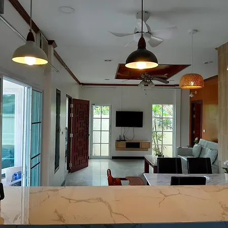 3Br Villa Near Boat Avenue Laguna Beach-2
