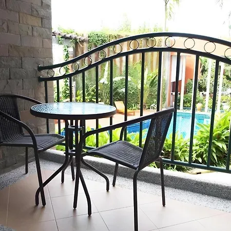 Phuket Ecozy Hotel-3